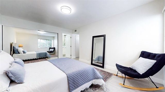 4632 Park Granada 93, Calabasas, CA 91302