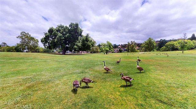 4632 Park Granada 93, Calabasas, CA 91302
