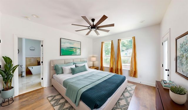 1301 Compton Street, Dallas, TX 75203