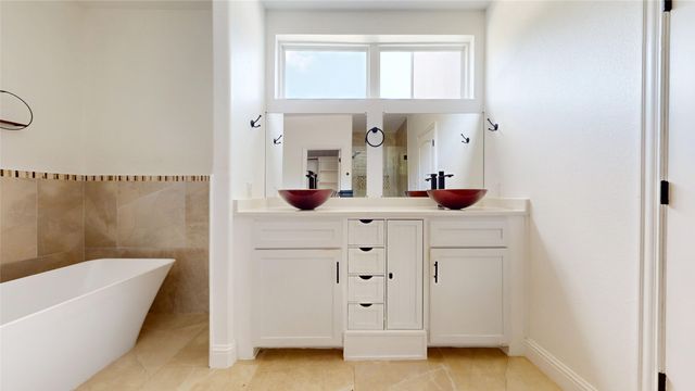 1301 Compton Street, Dallas, TX 75203