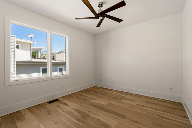 1242 2nd Ave S Unit 2, Nashville, TN 37210