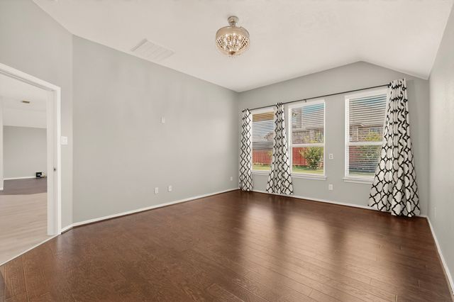 1117 Fairhaven Drive, Glenn Heights, TX 75154