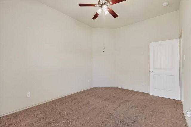 1117 Fairhaven Drive, Glenn Heights, TX 75154