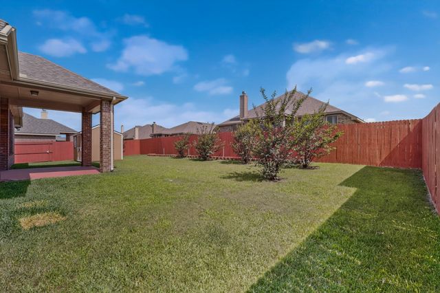 1117 Fairhaven Drive, Glenn Heights, TX 75154