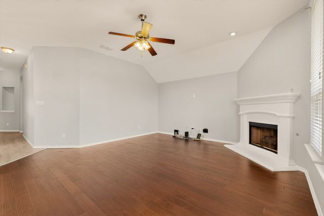 1117 Fairhaven Drive, Glenn Heights, TX 75154