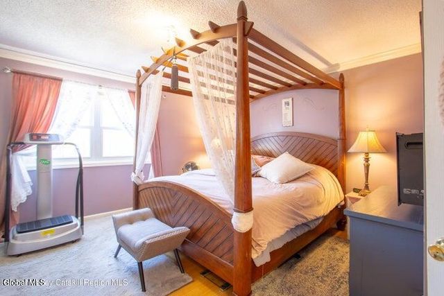 1441 Thickett Road, Schodack, NY 12033