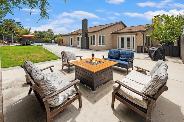 13871 Olive Grove Pl, Poway, CA 92064
