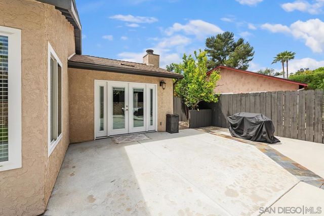 13871 Olive Grove Pl, Poway, CA 92064