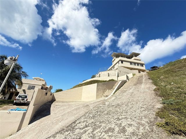 Villa Borinquen BARRIO SANTA MARIA 376 & 377, Vieques, PR 00765