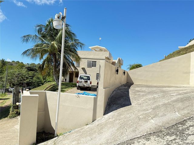 Villa Borinquen BARRIO SANTA MARIA 376 & 377, Vieques, PR 00765