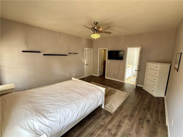 1418 Raven Rock Trail NW, Kennesaw, GA 30152