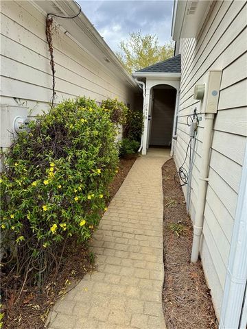 1418 Raven Rock Trail NW, Kennesaw, GA 30152