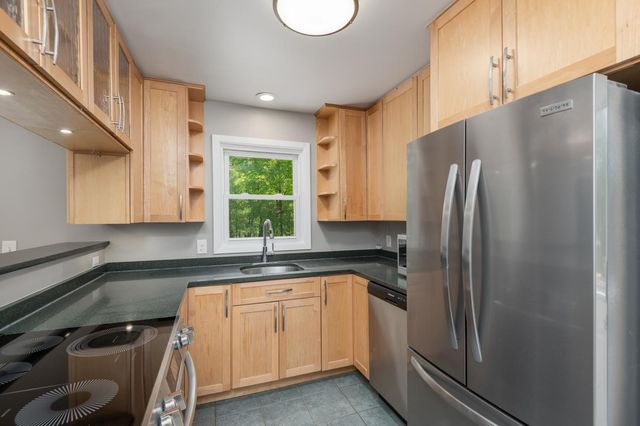 1280 County Road 110 N, Mound, MN 55364