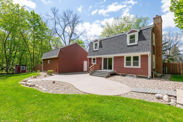 1280 County Road 110 N, Mound, MN 55364