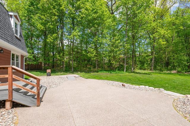1280 County Road 110 N, Mound, MN 55364