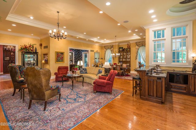 617 S EAGLE TRACE, Jefferson City, MO 65109