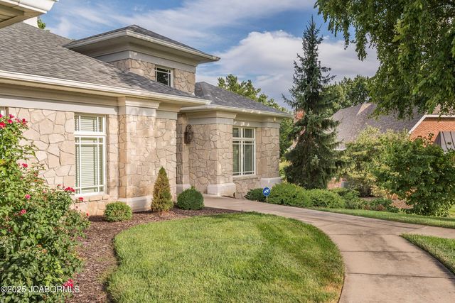 617 S EAGLE TRACE, Jefferson City, MO 65109