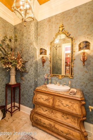 617 S EAGLE TRACE, Jefferson City, MO 65109