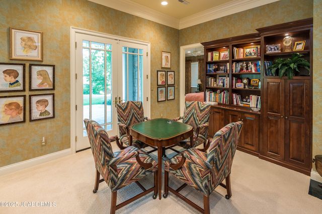 617 S EAGLE TRACE, Jefferson City, MO 65109