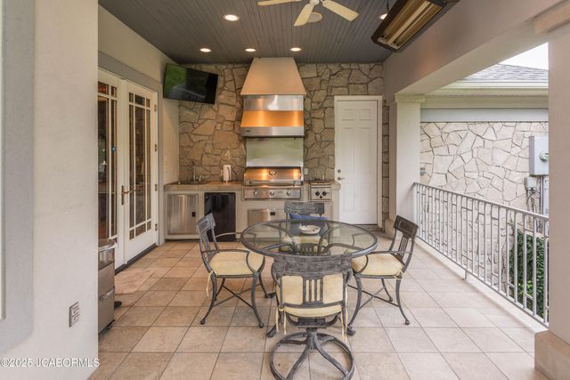 617 S EAGLE TRACE, Jefferson City, MO 65109