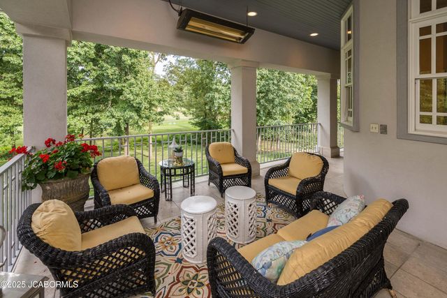 617 S EAGLE TRACE, Jefferson City, MO 65109