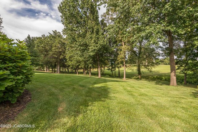 617 S EAGLE TRACE, Jefferson City, MO 65109