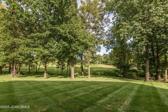 617 S EAGLE TRACE, Jefferson City, MO 65109