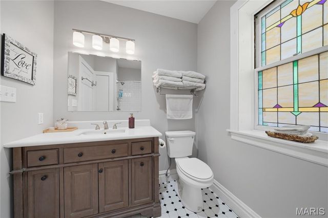 7544 Hoover Avenue, Richmond Heights, MO 63117