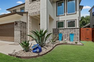 6717 Alleyton DR, Austin, TX 78725