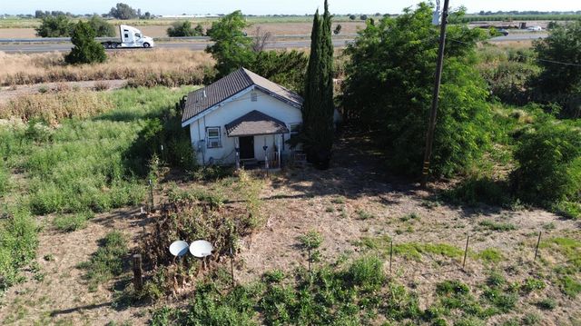 3135 W Canal Blvd, Tracy, CA 95304
