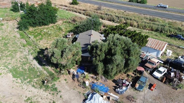 3135 W Canal Blvd, Tracy, CA 95304