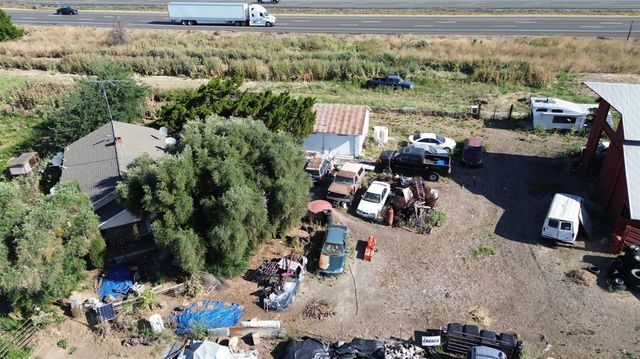 3135 W Canal Blvd, Tracy, CA 95304