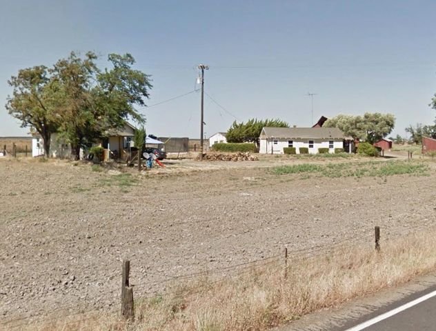 3135 W Canal Blvd, Tracy, CA 95304