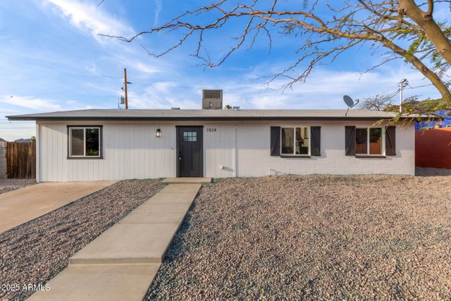 1514 E TURQUOISE Avenue, Phoenix, AZ 85020