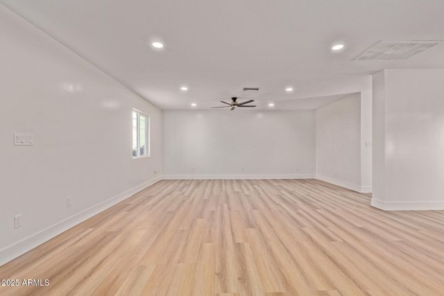 1514 E TURQUOISE Avenue, Phoenix, AZ 85020