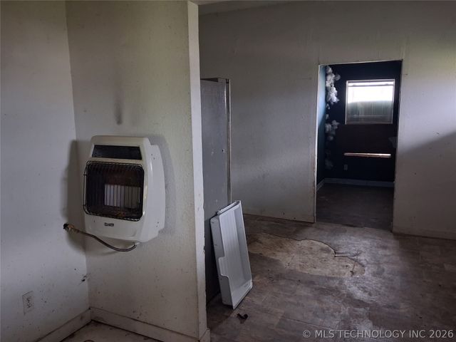 420576 EW Texanna Road, Checotah, OK 74426