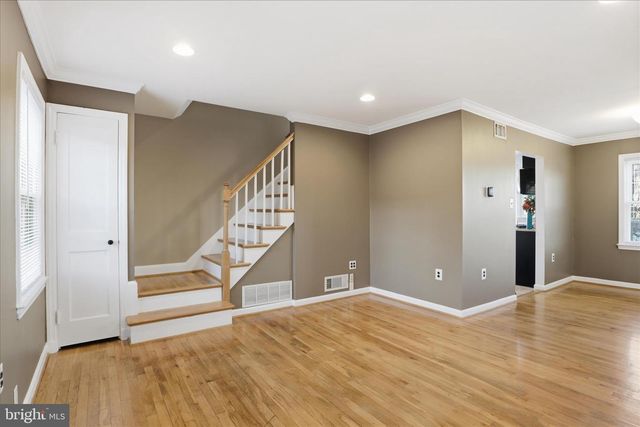 2238 ARLINGTON TER, Alexandria, VA 22303