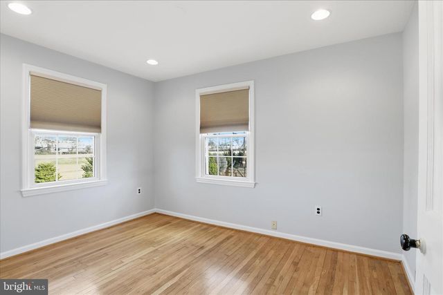 2238 ARLINGTON TER, Alexandria, VA 22303