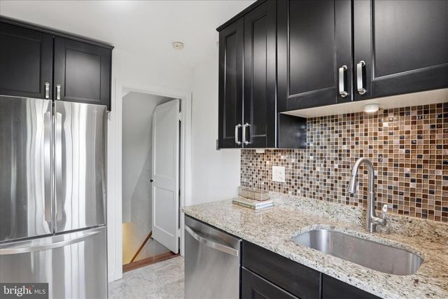 2238 ARLINGTON TER, Alexandria, VA 22303