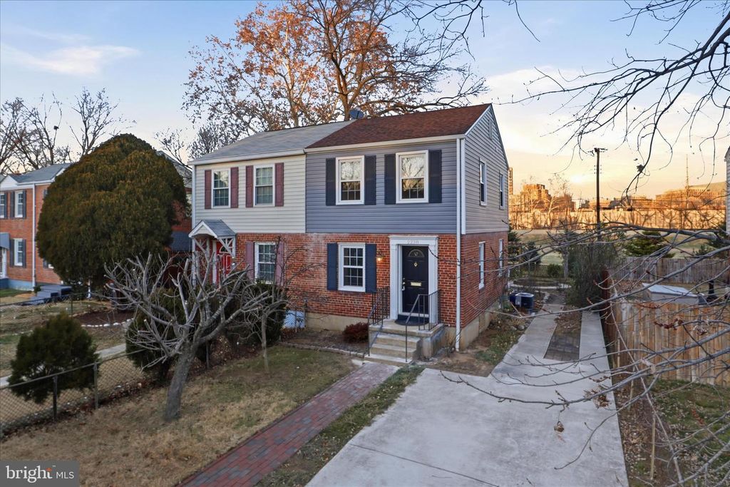 2238 ARLINGTON TER, Alexandria, VA 22303