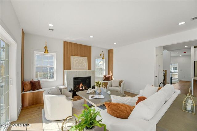 5 Shore Pine Drive, Brick, NJ 08723