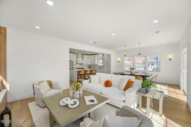 5 Shore Pine Drive, Brick, NJ 08723