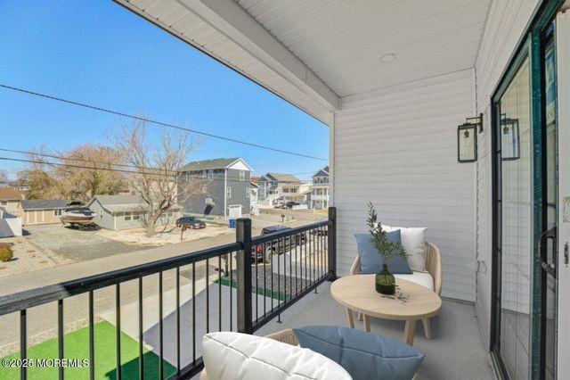 5 Shore Pine Drive, Brick, NJ 08723