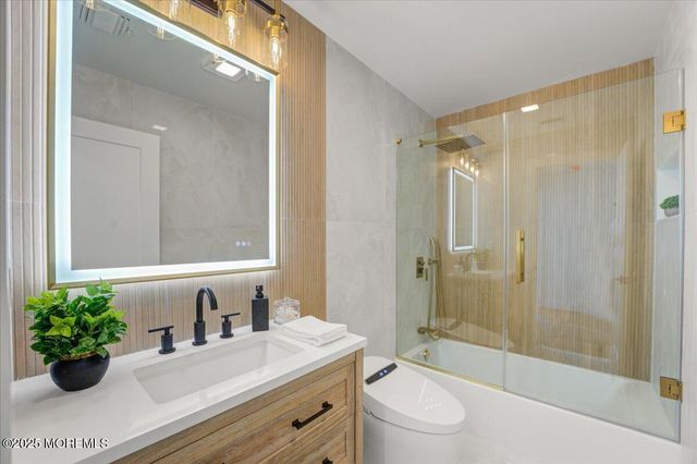 5 Shore Pine Drive, Brick, NJ 08723