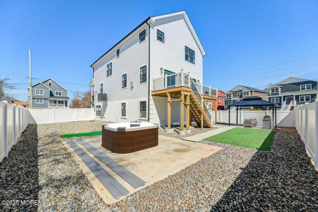 5 Shore Pine Drive, Brick, NJ 08723