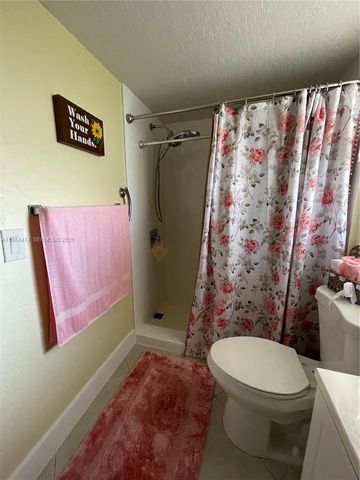 9041 Sunrise Lakes Boulevard 108, Sunrise, FL 33322