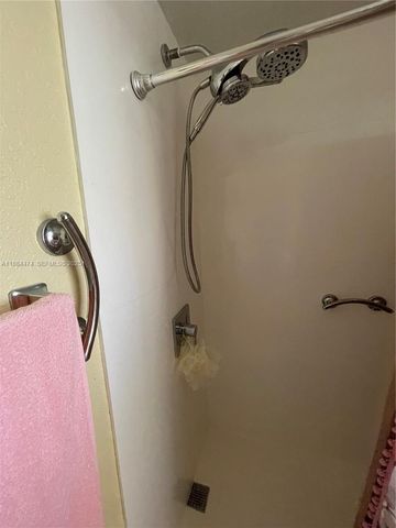 9041 Sunrise Lakes Boulevard 108, Sunrise, FL 33322