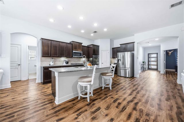 9905 White Oak Lane, Brookshire, TX 77423