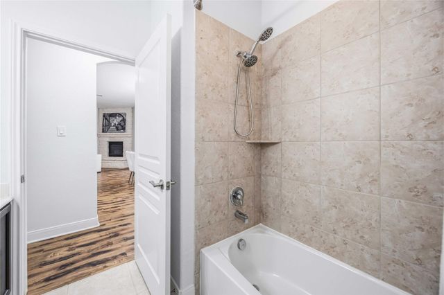 9905 White Oak Lane, Brookshire, TX 77423