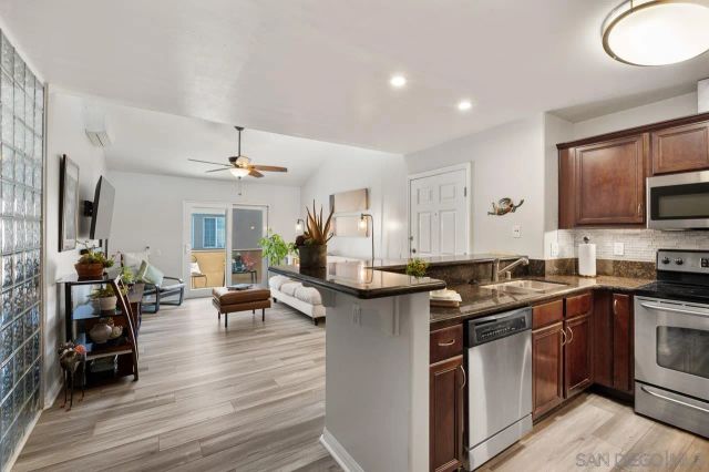 5402 Balboa Arms 415, San Diego, CA 92117